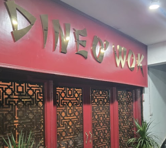 Dine O’ Wok